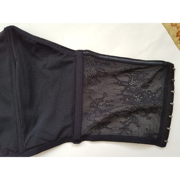 Victoria's Secret Velvet Strapless Bra Top - Picture 14 of 16